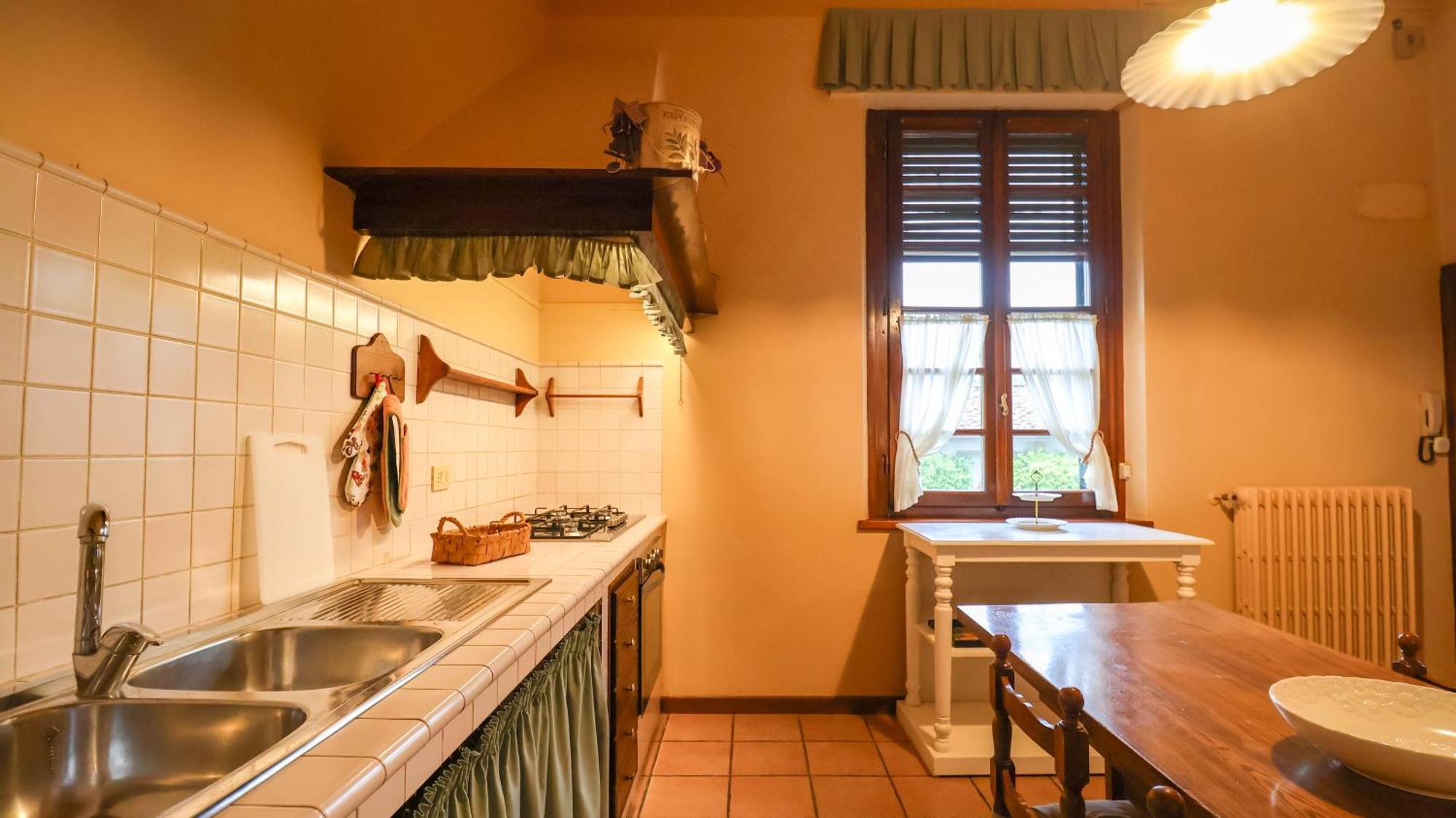 Tuscan House With Garden - With Wi-Fi, Free Parking Appartement Montecatini Terme Buitenkant foto